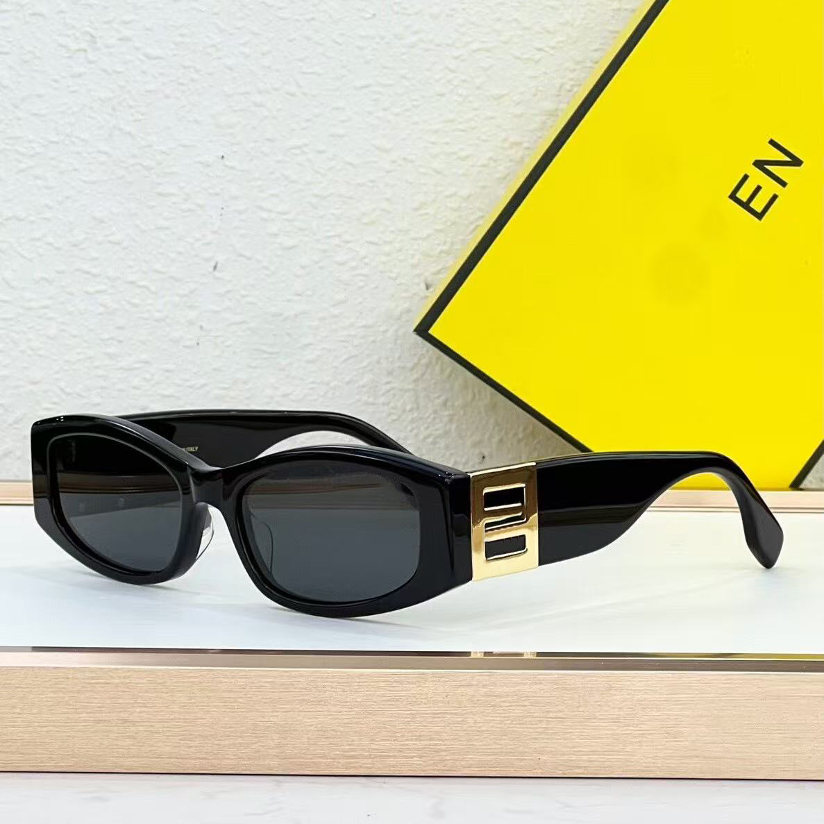 Designer Sunglasses for Girls and Men Luxury Classic Fashion Summer Outdoor Leisure Sunscreen UV400 Fishing Driving Box Gift