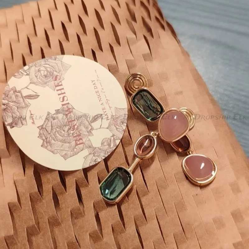 Elegant Freshwater Pearl Hoop Earrings For Women Luxury Vintage Tassel New Years Jewelry Accessories H260403