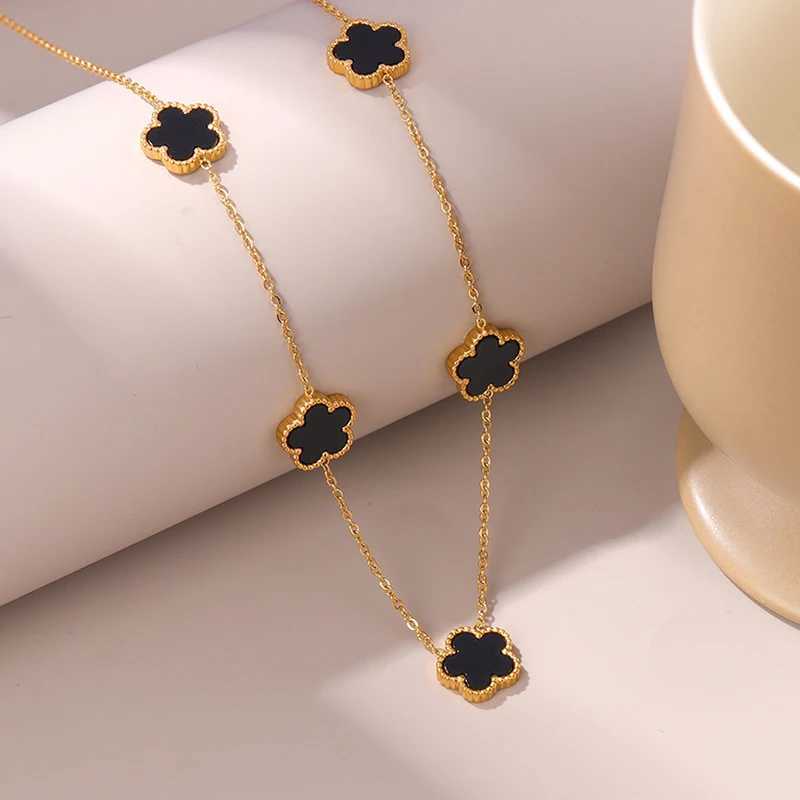 14K Gold Plated Stainless Steel Necklace Woman Five Leaf Petals Double Sided Necklaces for Women Pendant Flower Clover Jewelry H260403