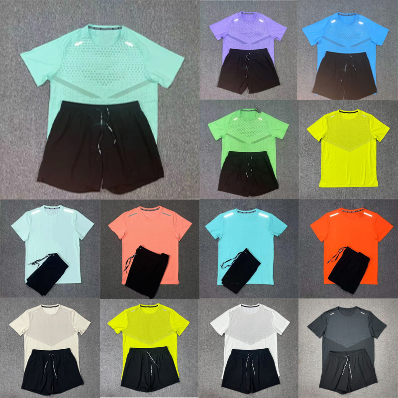 tracksuit mens tracksuits Designer tech set tracksuit shirts shorts two-piece womens fitness suit print quick drying and breathable sportswear men tshirt short 01