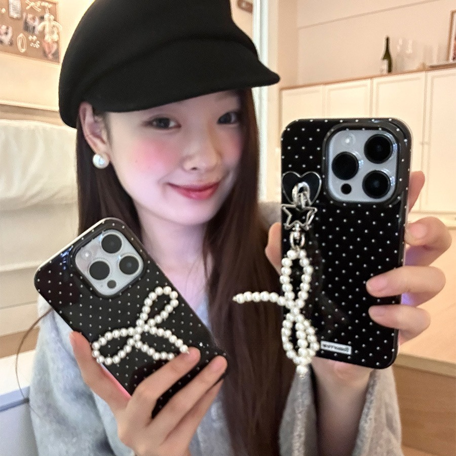 Designer Luxury Elegant Black Dot Phone Case Pearl Beaded Chain Heart Star Charm Full Lens Protection Anti-fall Case For Iphone 15/14/13 Pro Max