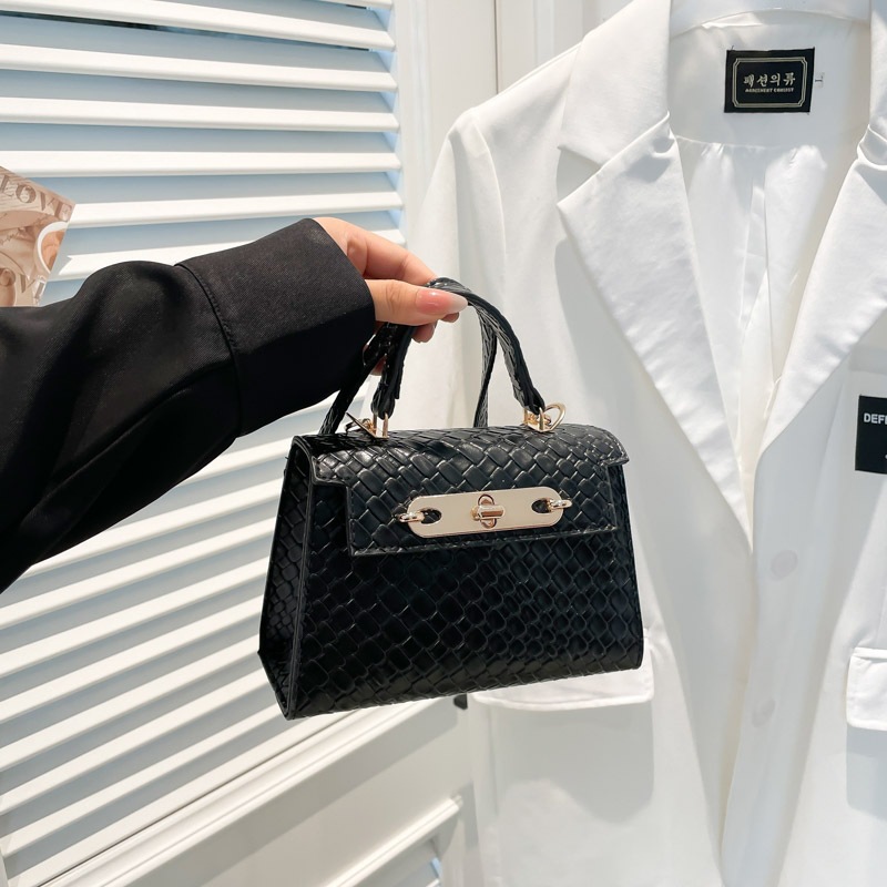 2026 summer new casual fashion tote bag Versatile mini trend commuter Minimally designer cross body bag for women