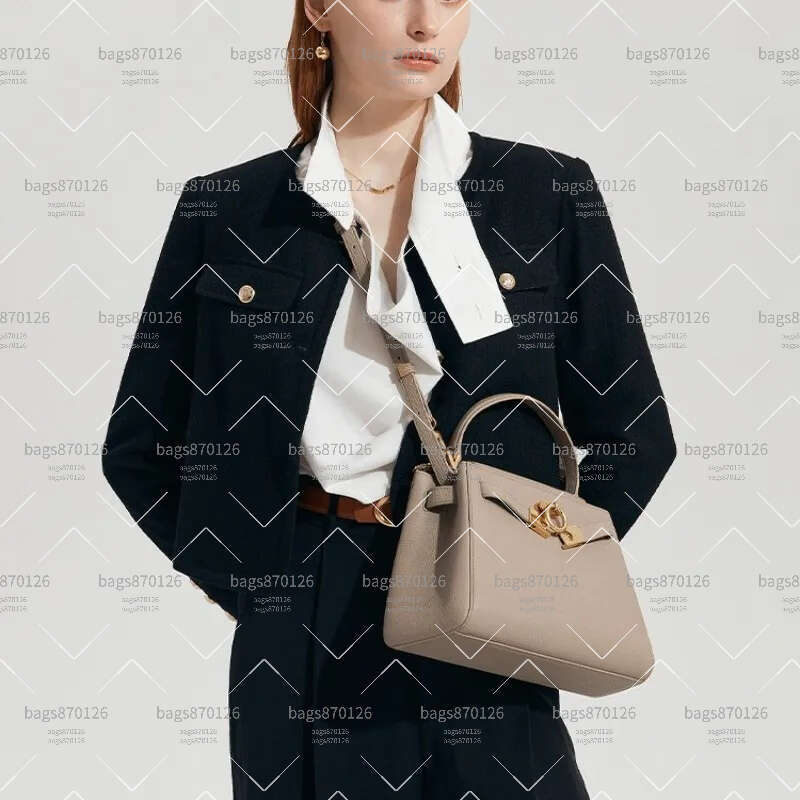 Hot Selling New Medium-Sized Handbag, High-End Shoulder Crossbody Bag, Wedding Bag Luxury Bags PIERRELOUES
