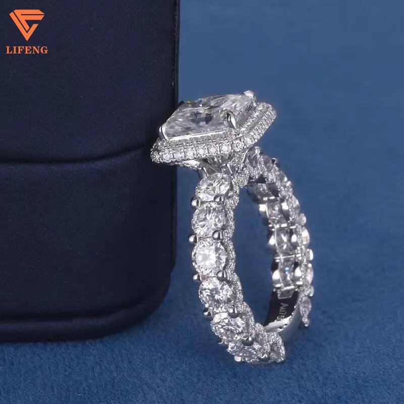18K Gold Moissanite Ring Classic Style Ladies Engagement Wedding Jewelry Set Fashionable Cut Diamond Jewelry for Women