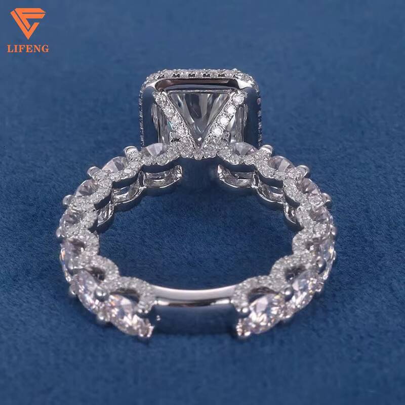 18K Gold Moissanite Ring Classic Style Ladies Engagement Wedding Jewelry Set Fashionable Cut Diamond Jewelry for Women