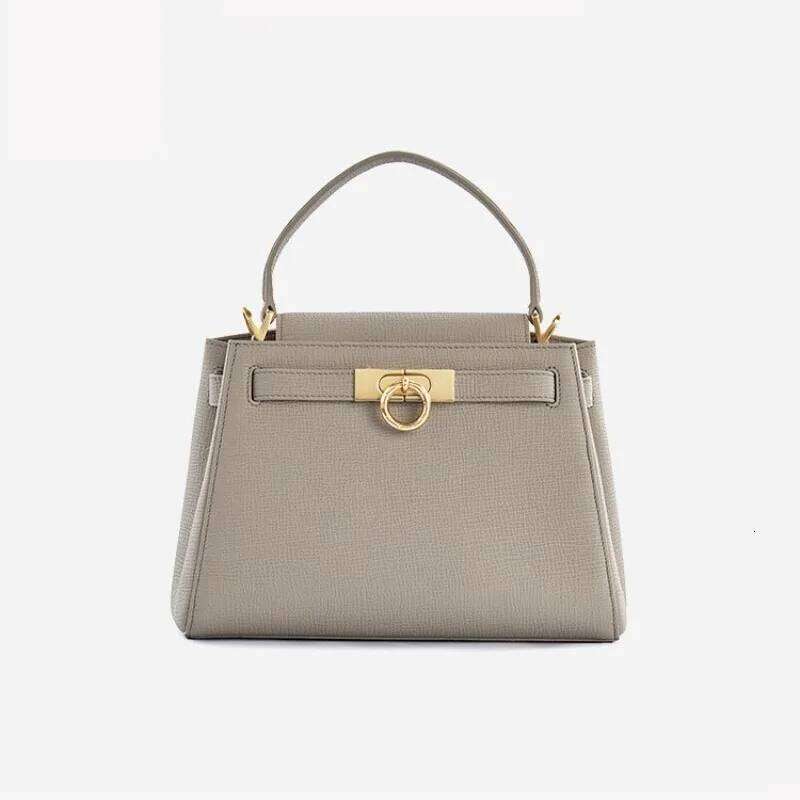 Hot Selling New Medium-Sized Handbag, High-End Shoulder Crossbody Bag, Wedding Bag Luxury Bags PIERRELOUES