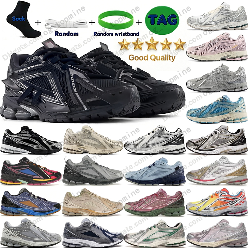 Designer Running shoes for womens mens sneakers Triple Black Leather Turtledove Corduras Magnet harbor grey Metallic Gold Outdoor Sports Trainers