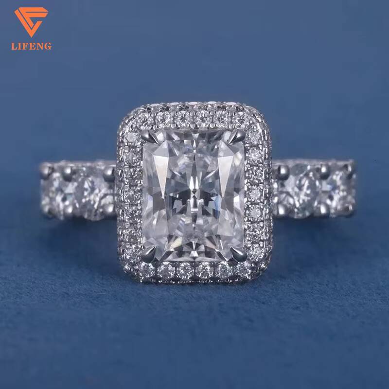 18K Gold Moissanite Ring Classic Style Ladies Engagement Wedding Jewelry Set Fashionable Cut Diamond Jewelry for Women