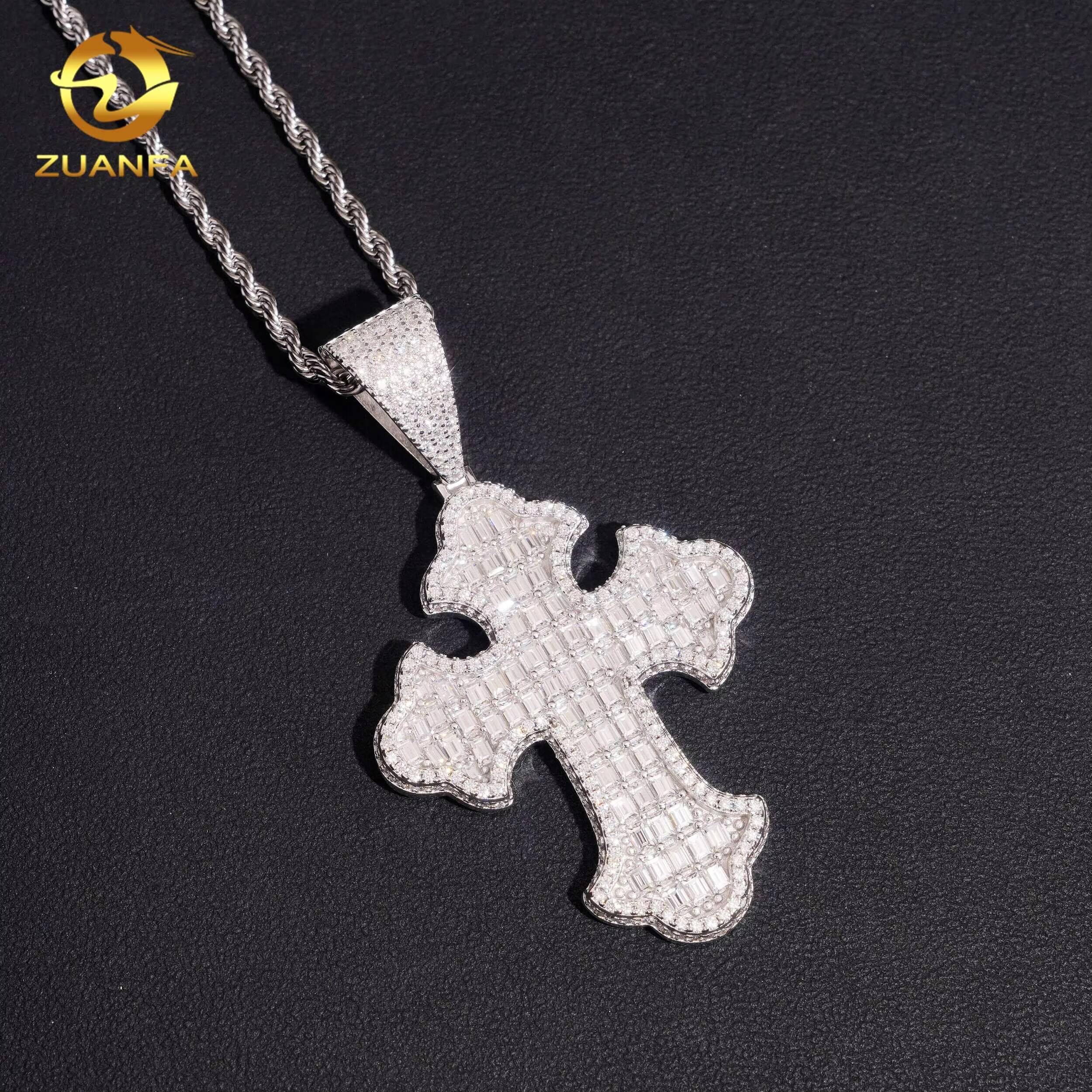 New Arrival Fine Hip Hop Moissanite Jewelry Pendant 925 Silver Baguette Diamond Iced Out Jewelry VVS Moissanite Cross Pendant