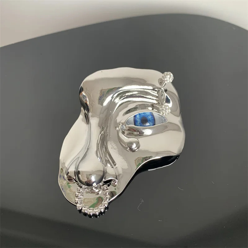 2024 French Gold-Plated Face Brooch Vintage Fashion Suit Skirt Brooch Unisex Mens Womens Jewelry Accessories 260403BJ - view 6
