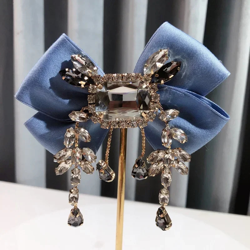 Fabric Bowknot Brooch Rhinestone Tassel British Style Bow Tie Female Shirt Collar Pin Vintage Brooches for Women Accessories 260403BJ - view 3