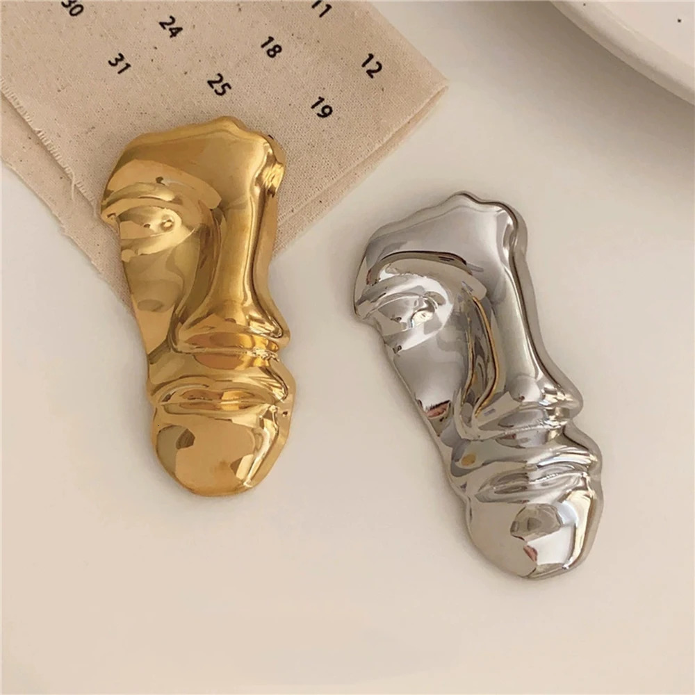 Fashion Face Mask Brooch Metal Design Creative Punk Coat Suit Neutral Chest Flower Brooch Quality Texture Accessory Gift 260403BJ - view 7