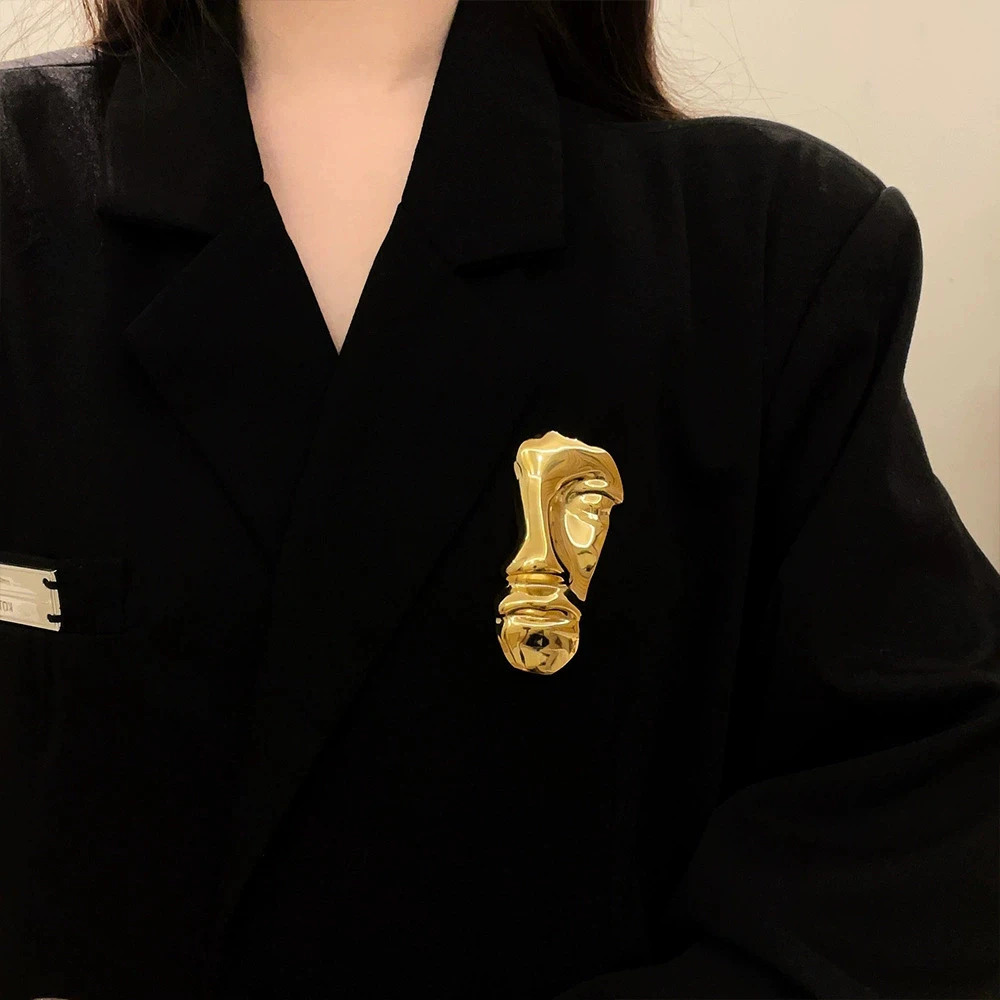 Fashion Face Mask Brooch Metal Design Creative Punk Coat Suit Neutral Chest Flower Brooch Quality Texture Accessory Gift 260403BJ - view 6