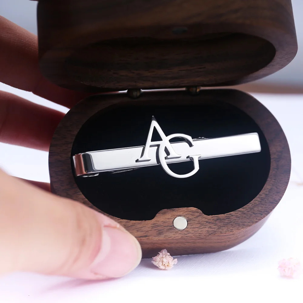 Tangula Custom Initials Tie Clip With Transparent Wood Box Stainless Steel Mens Letters Tie Clip Personalize Jewelry For Groom 260403wwBJ - view 5