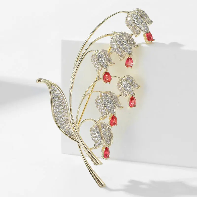 SUYU Luxury Copper Micro Inlaid Cubic Zirconia Bell Lily of the Valley Brooch Womens Wedding Jewelry Gifts Clothing Accessories 260403BJ - view 7