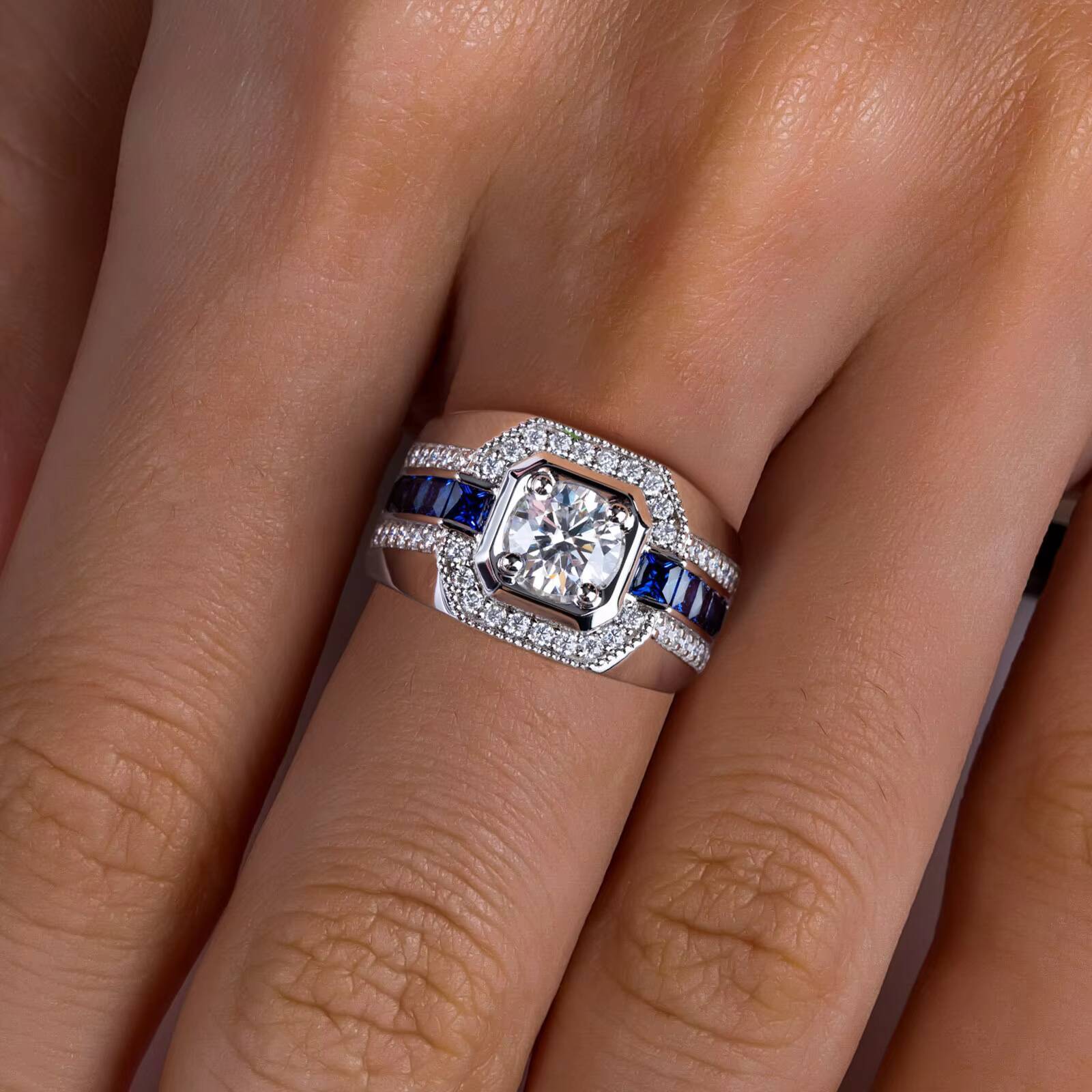 925 Sterling Silver Diamond-set Moissanite Mens Ring High-End Design Engagement Band Factory Direct Wholesale