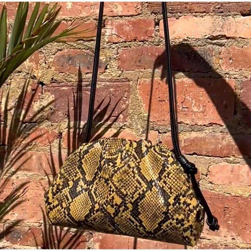 Luxury Zebra Print Women's Clutch Trendy Soft Pu Pleated Design Cloud Handbag Elegant Snakeskin Shoulder Dumpling Bag Suotong26405