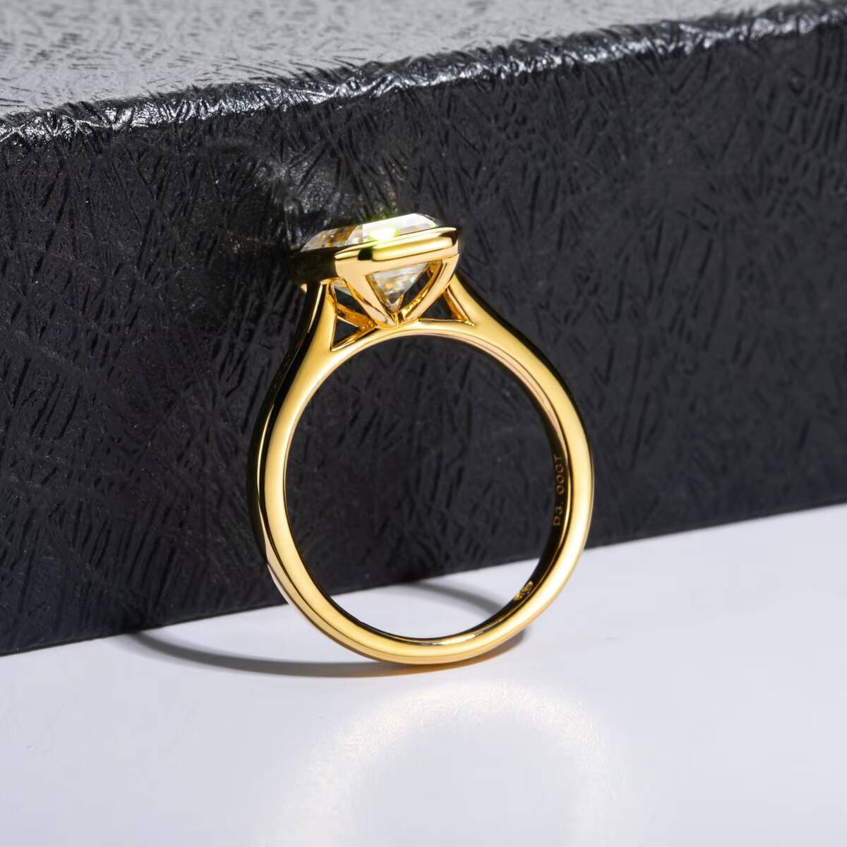 Bezel Set 3 Ct Emerald Cut Moissanite Ring 925 Sterling Silver 18k Gold Plated Womens Jewelry Factory Direct
