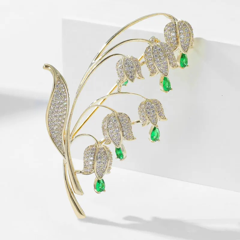 SUYU Luxury Copper Micro Inlaid Cubic Zirconia Bell Lily of the Valley Brooch Womens Wedding Jewelry Gifts Clothing Accessories 260403BJ - view 6