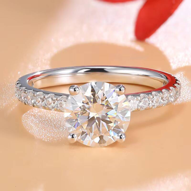 2 Ct Four Prong Moissanite Engagement Ring for Women S925 Silver Platinum Plated Dropshipping Available
