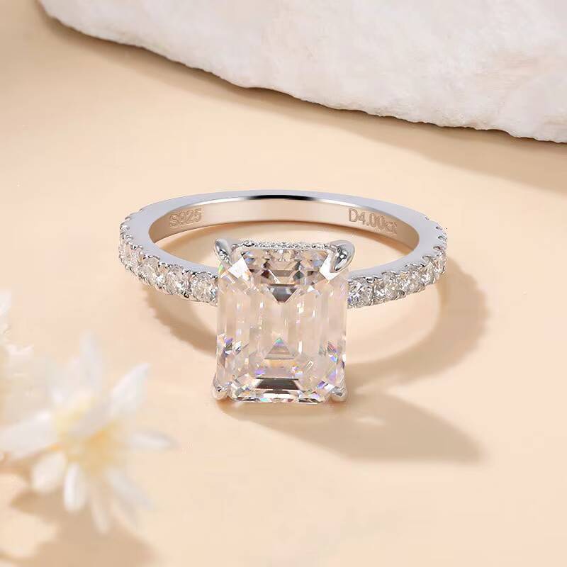 Hidden Halo 4 Ct Emerald Cut Moissanite Ring for Women in S925 Silver Platinum Plated Wholesale Dropshipping