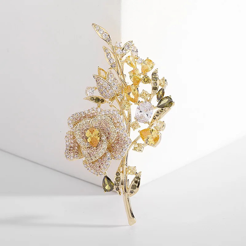 SUYU Luxury Copper Micro Inlaid Cubic Zirconia Rose Womens Brooch Dinner Dress Accessories 260403BJ - view 3