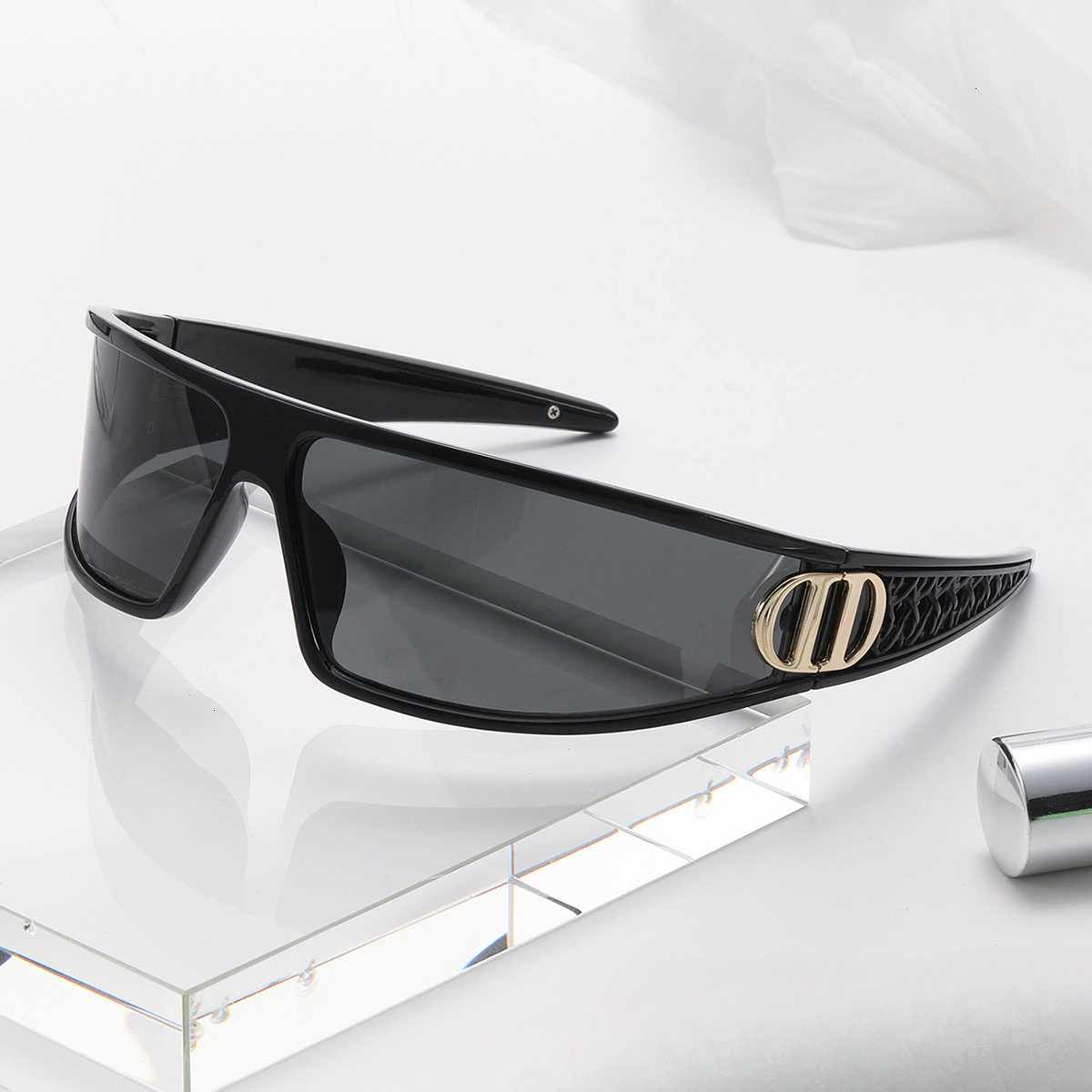 Luxury Brand Designer Jewelry New Trendy Fashion Headband Glasses, Popular Online, High-End Personalized Sunglasses, Perfect For Street Photography, V