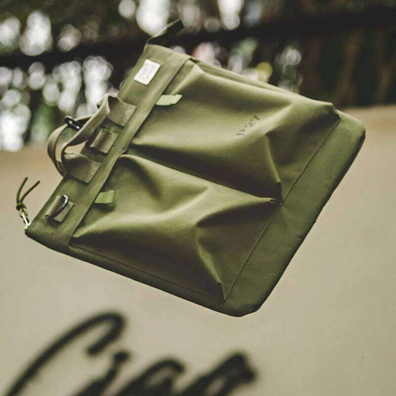 Luxury Shoulder Bags Totes Hobo Maden Men S Tactical Gear Helmet Carry Multi Pocket Flyer Travel Computer Laptop Hand Single Zipper Bag SENYY