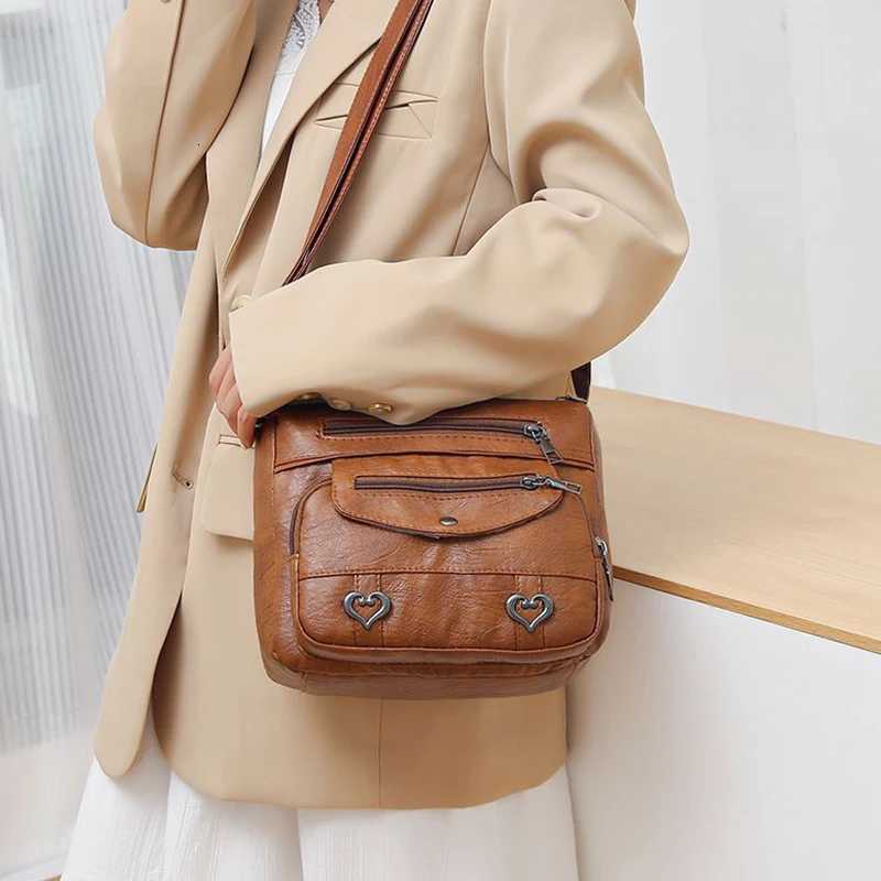 Neutral style rectangular bag for men and women with wide capacity casual and fashionable single shoulder bag for traveling a C260406
