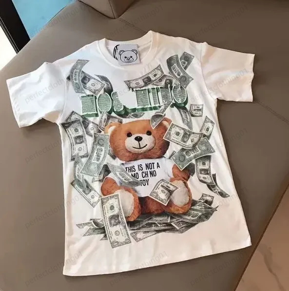 Moschinno Shirt Men's Designer Tees Short Sleeves Luxury Clothes Summer Leisure Undershirt Breathable Printed Coats High-Quality cbd