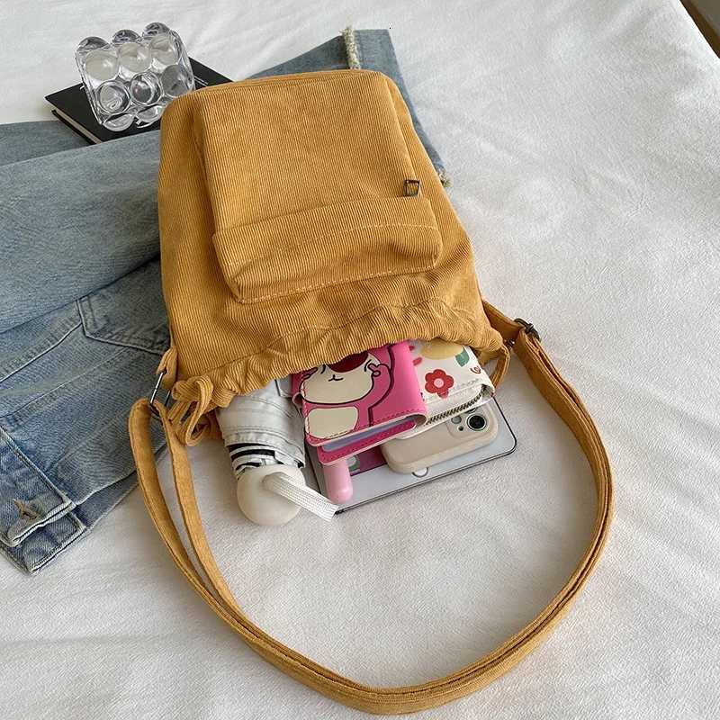 2024 New Women Bag Middle Shoulder Bag Korean Style Drawstring Bucket Bag Casual Light Youth Crossbody Bag Whole Sale C260406