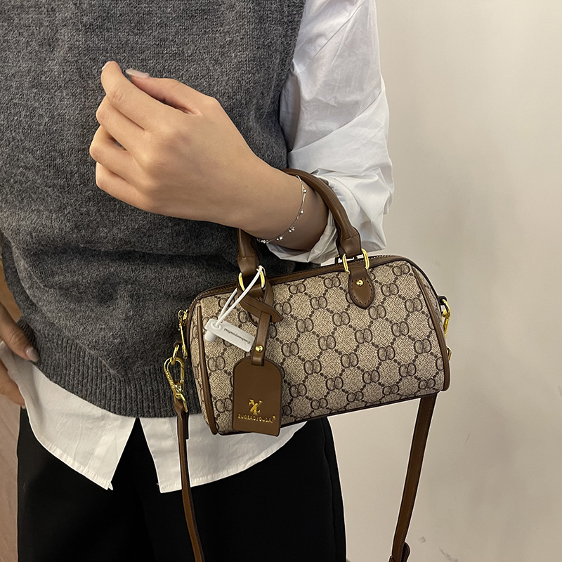 Designer bag, crossbody bag, high-quality underarm tote, vintage print shoulder bag, luxury women's bag, chain wallet, classic square bag, premiu