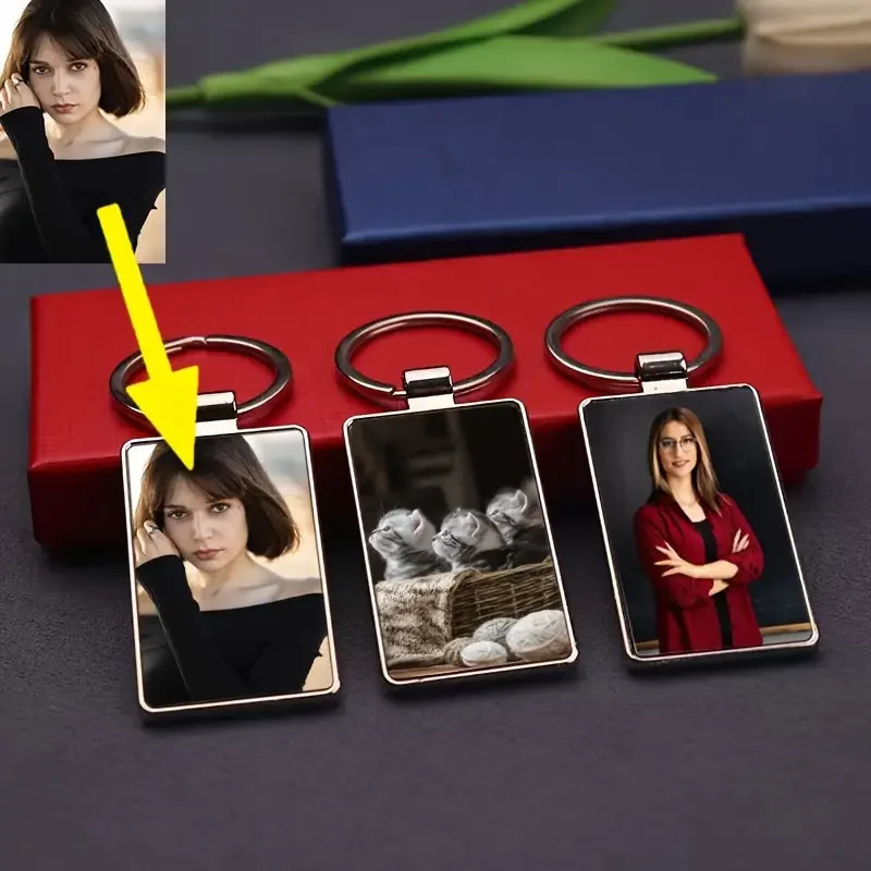 Personalised zinc alloy metal keychain customisable with pos suitable as a gift for birthdays graduations or anniversaries 260403BJ - view 3