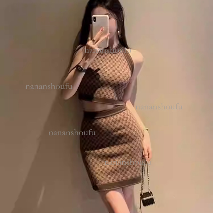 2026 Designer Set Luxury Brand Women's Summer New Fashion Print Splicing Slimming Tank Top Sleeveless Top Sexy Tight Skirt Outdoor Casual Basic W