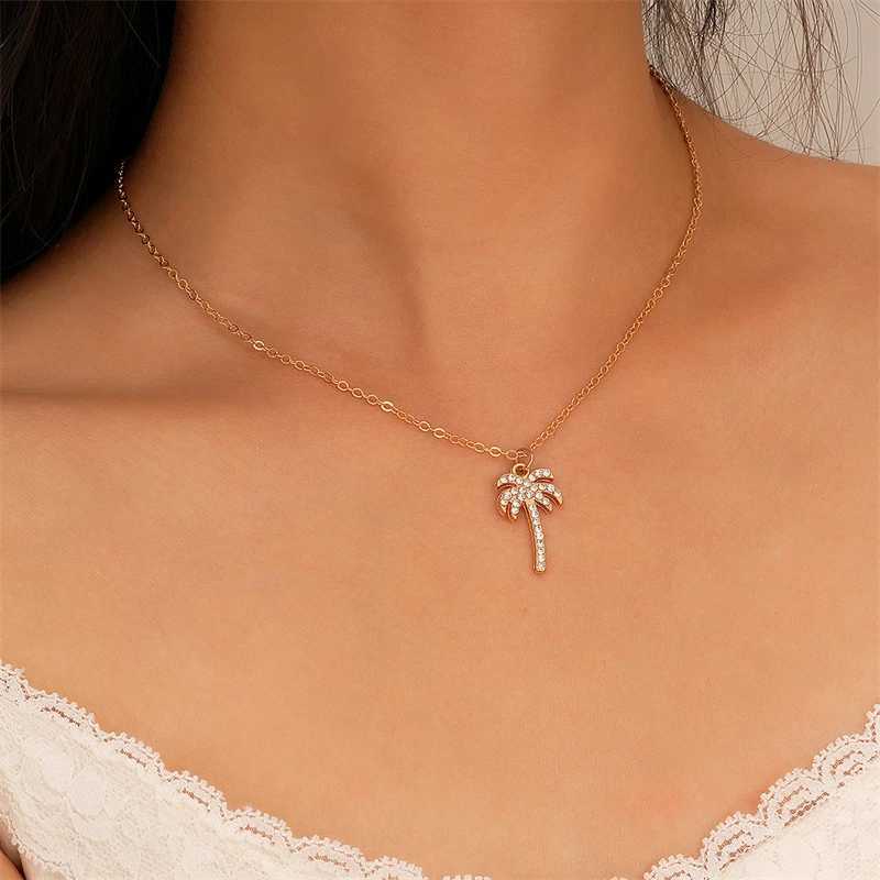 New Coconut Palm Tree Necklace For Women Exquisite Crystal Zircon Metal Clavicle Chain Choker Summer Beach Ocean Sandy Jewelry H260406