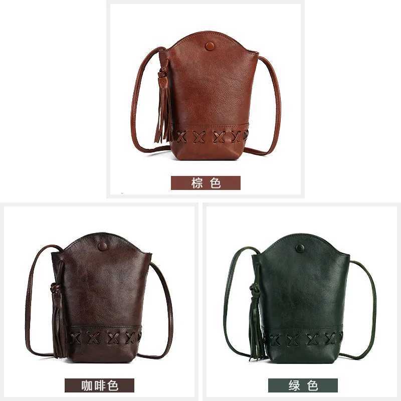2025 Small Woven Bucket Bag cowhide Leather Pouch Womens Handbag Cellphone lipstick Purse designer Shoulder Crossbody Bag Mini C260406