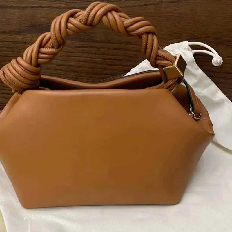 2026 Hot Paris Designer Moon Hexagonal Woven Shoulder Handbag Casual Crossbody Bag for Women with Premium Feel Ins New Trendy C260406