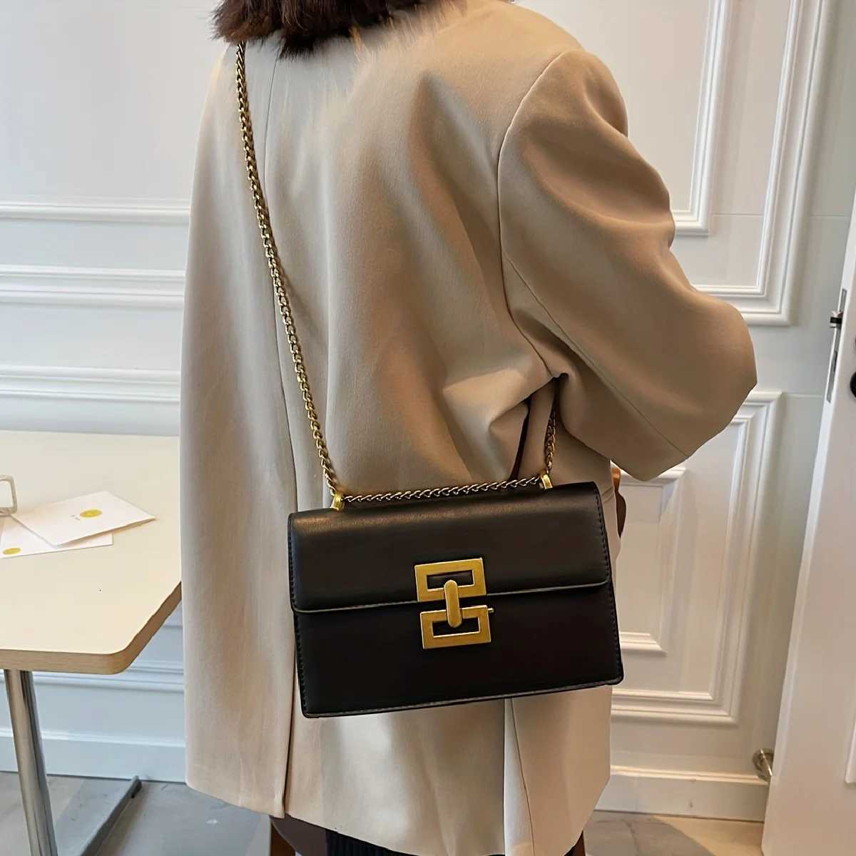 Minimalist Classic Crossbody Bag Square PU Leather Flip Wallet Womens Casual Handbag and Shoulder Bag C260406