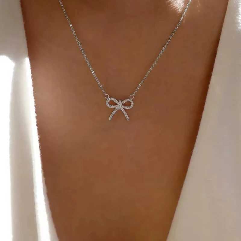 Fashion Rhinestone Bow Pendant Necklace For Women Exquisite Zircon Bowknot Choker Necklaces Office Party Jewelry Lady Gifts H260406