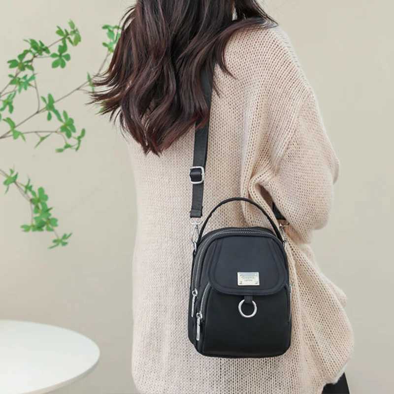 Neutral Style Shoulder Bag for Men and Women Suitable for Travel and Photography It Is a Cross-Body Bag Made of Oxford Fabric C260406