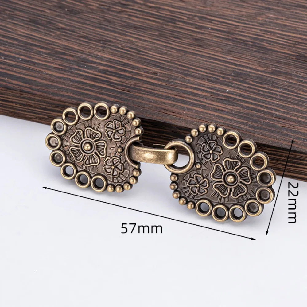 Vintage Shawl Clips Alloy Rhinestone Brooch Pins for Women Scarf Clasp Anti-Slip Fixing Collar Clips Fashion Accessories Gifts 260403BJ - view 5