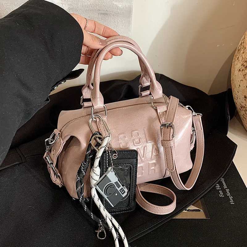 Ladies Shoulder Bag Trend Niche Handbag Pillow Bag Versatile FAshionable Commuting Crossbody Bag Women Handbags C260406