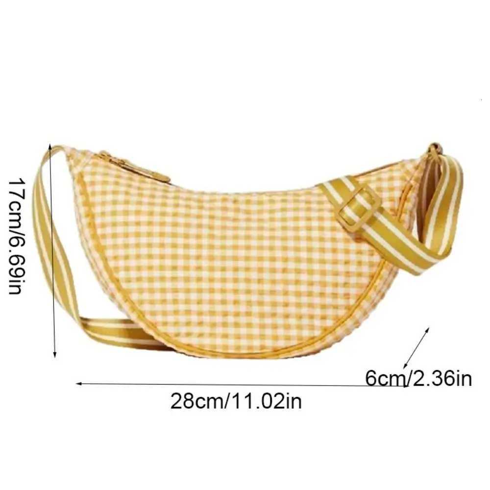 Fashion Canvas Plaid Hobos Crossbody Bag for Women Shoulder Bag Half Moon Chest Bags Tote Lady Travel Shopper Bag Female Purses C260406