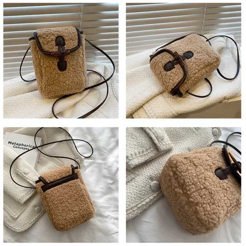 Lambswool Phone-bag Women Faux Fur Bags Tender Sweet Lovely Cross Body Teenagers Female Portable Horn Button Plush Square Cozy C260406