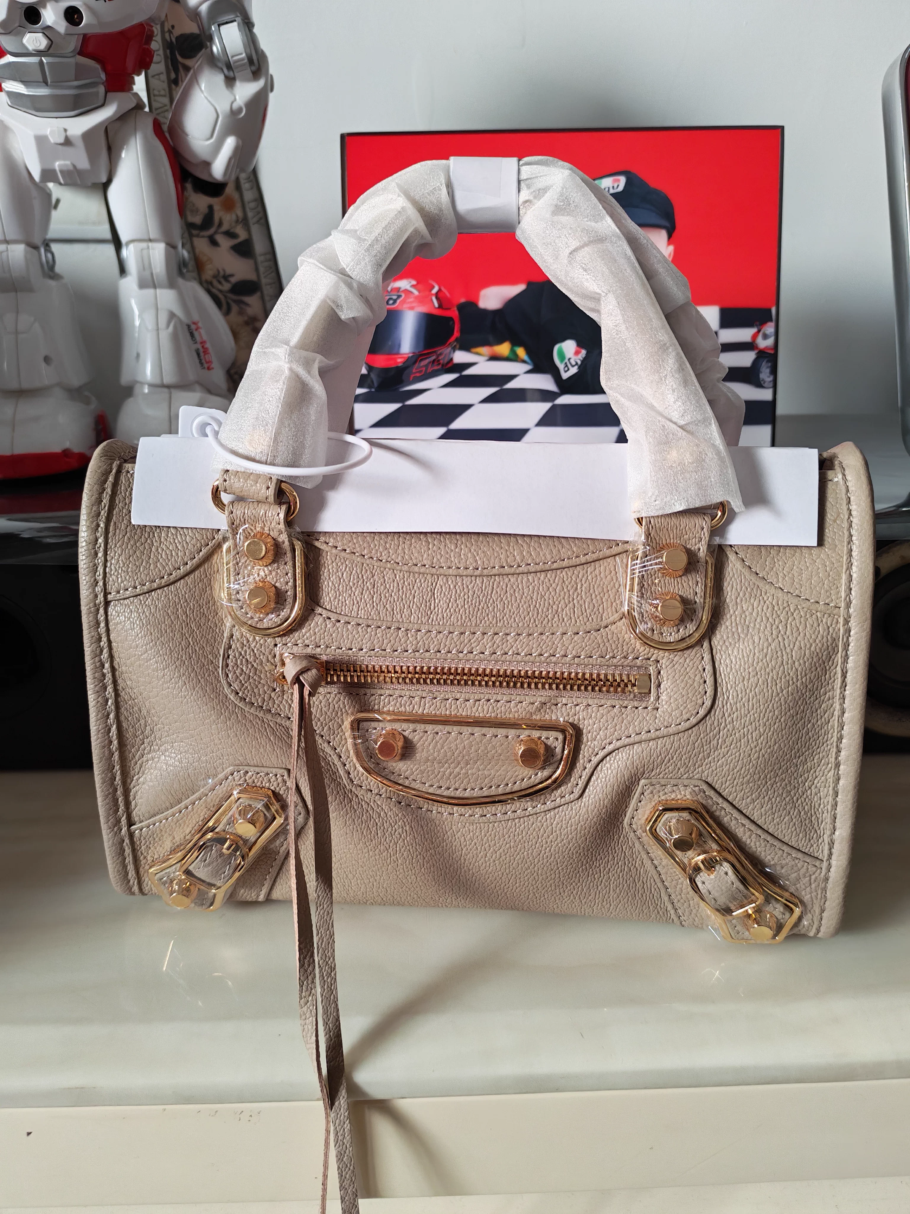 Waxed Leather Rivet Fringe Motorcycle Bag, Sweet Cool Vintage Handbag Crossbody Bag, Niche Design Spice Girl Shoulder Bag, Large Capacity Commuter Bag