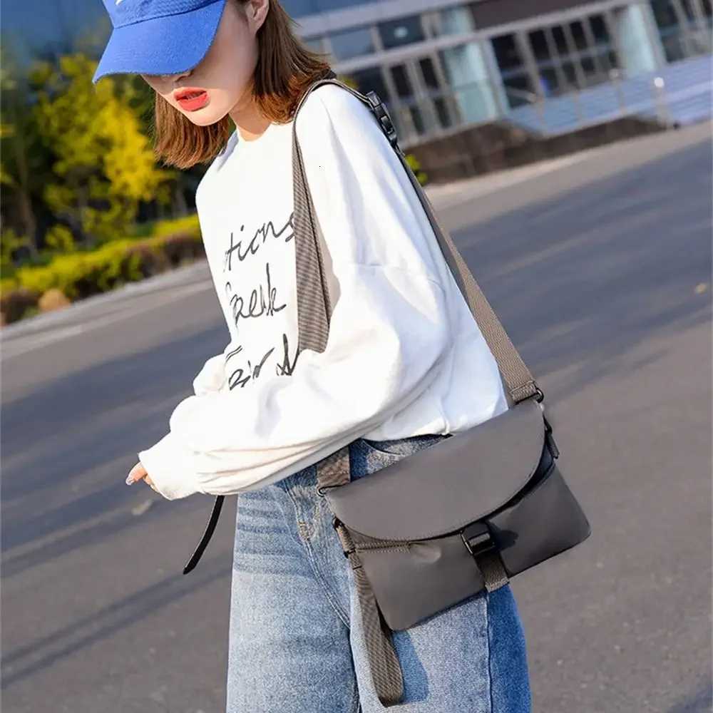 Women Nylon Chest Pack Cellphone Pouch Outdoor Sports Cross-body Bag Casual Running Cycling Sling Bag C260406