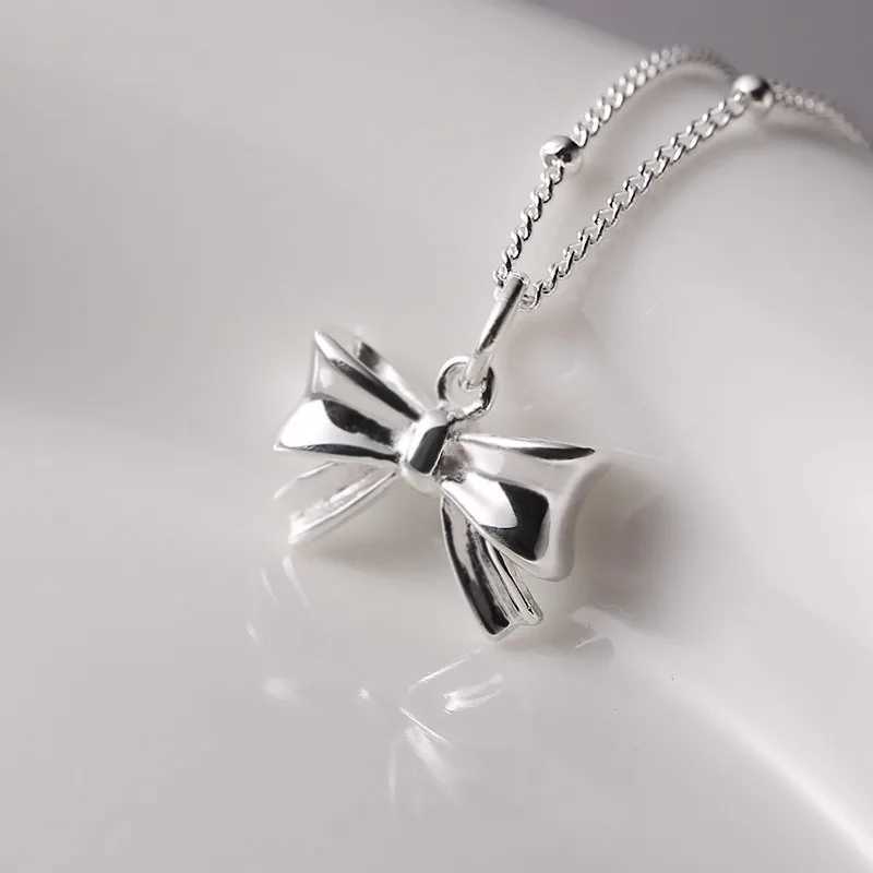 Korean Fashion Shiny Butterfly Necklace Exquisite Silver Chain Necklace Ladies Wedding Party Jewelry Gift Female Wholesale H260406