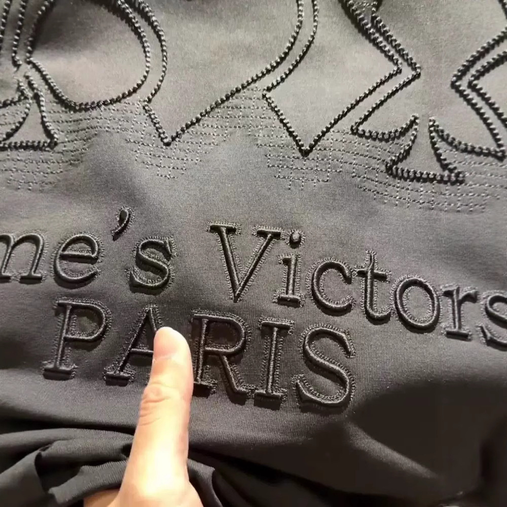 Designer Clothing - Summer New Style Fully Embroidered Letter Pattern Round-neck Short-sleeved Men's Trendy Loose-fitting Breathable Pullover T-s