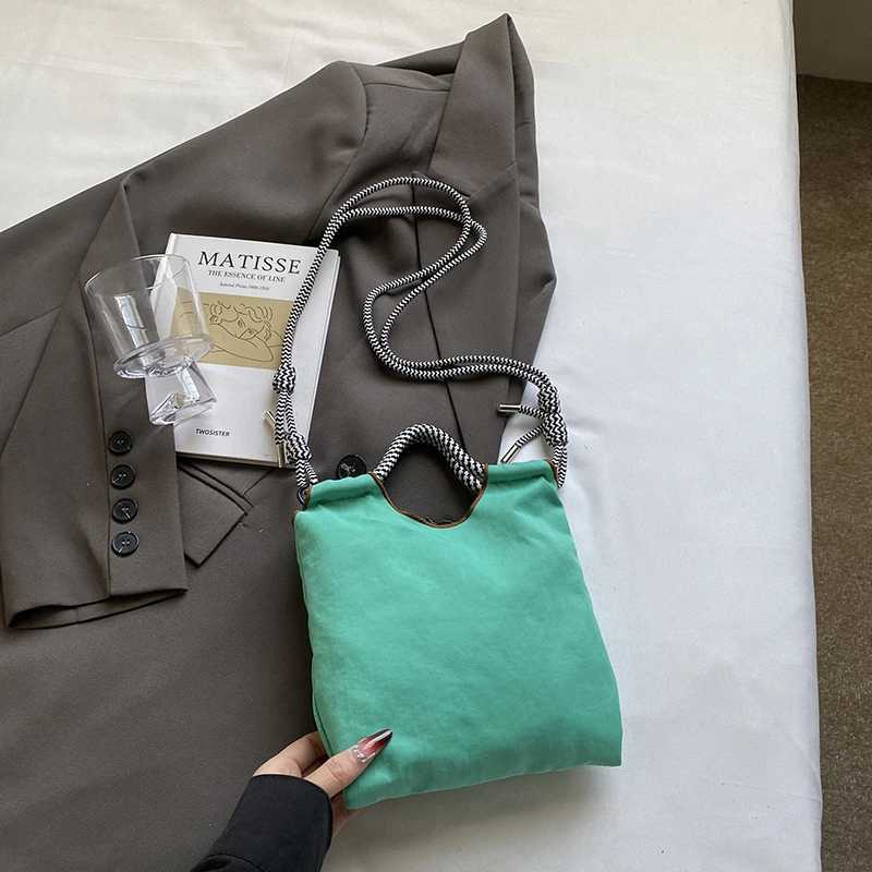 Armpit bag eco-friendly shopping bag exquisite embroidery waterproof nylon shopping bag handbag for ladies single shoulder C260406