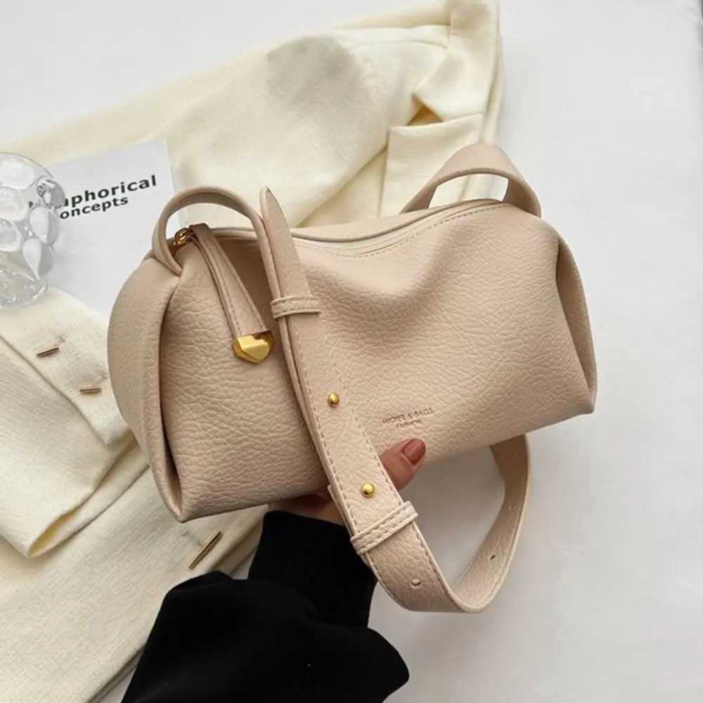 Large Capacity Lichee Pattern Crossbody Bag Solid Color Pillow Bag PU Dumpling Bag Shopping Bag Korean Style Shoulder Bag C260406